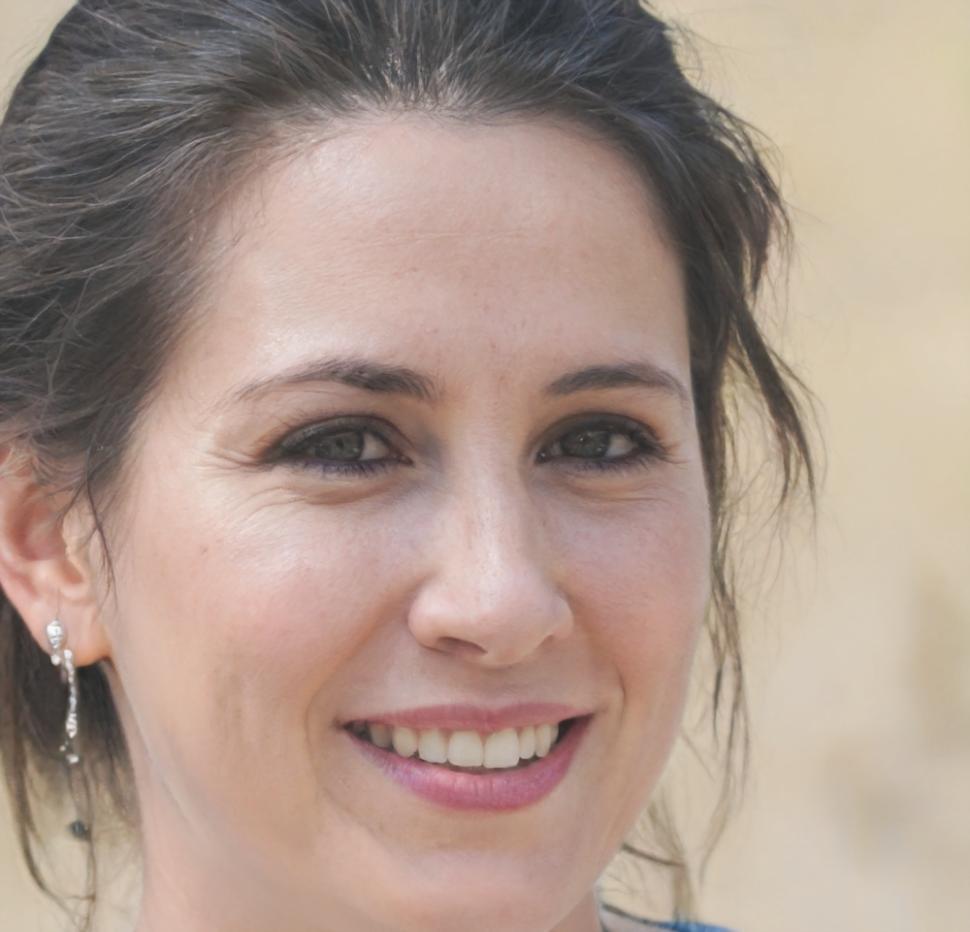 Ana Silva, especialista em planejamento financeiro